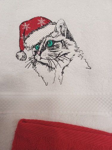 chat de NOEL brodé sur coffret serviette