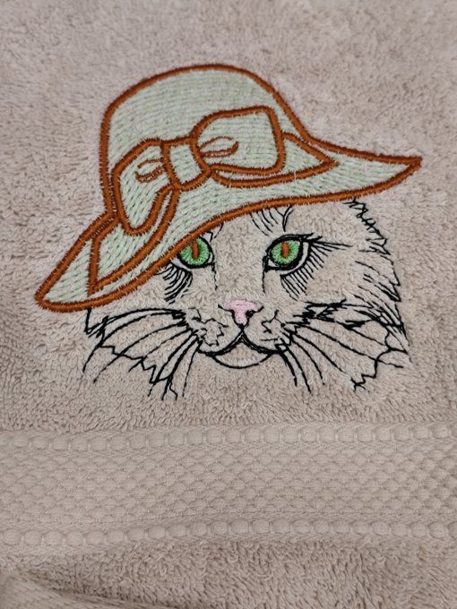 COFFRET  SERVIETTE  BRODEE + GANT  