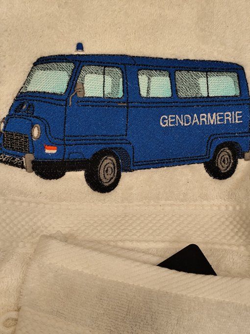 COFFRET  SERVIETTE  BRODEE + GANT   