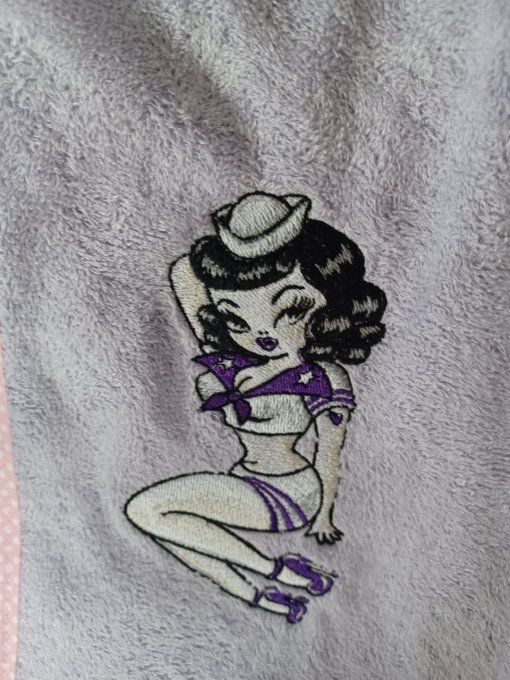 SERVIETTE MAGIQUE CHEVEUX PIN UP NAVY  BAMBOU  