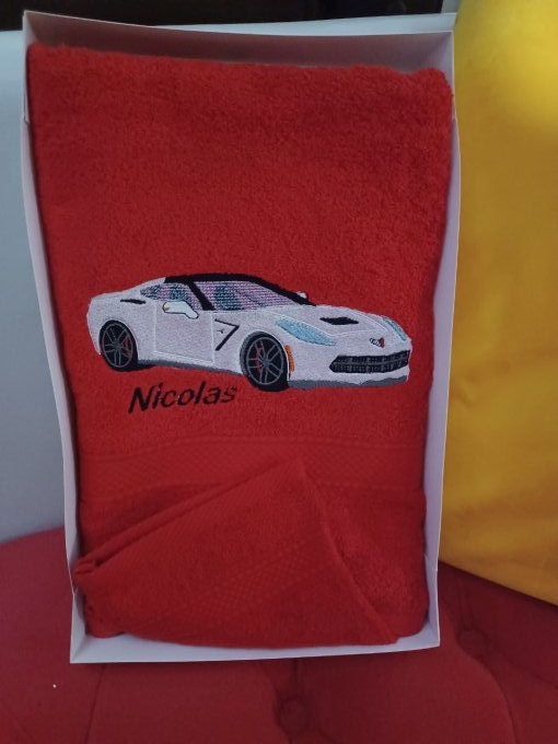 COFFRET  SERVIETTE + GANT BRODERIE CORVETTE C7
